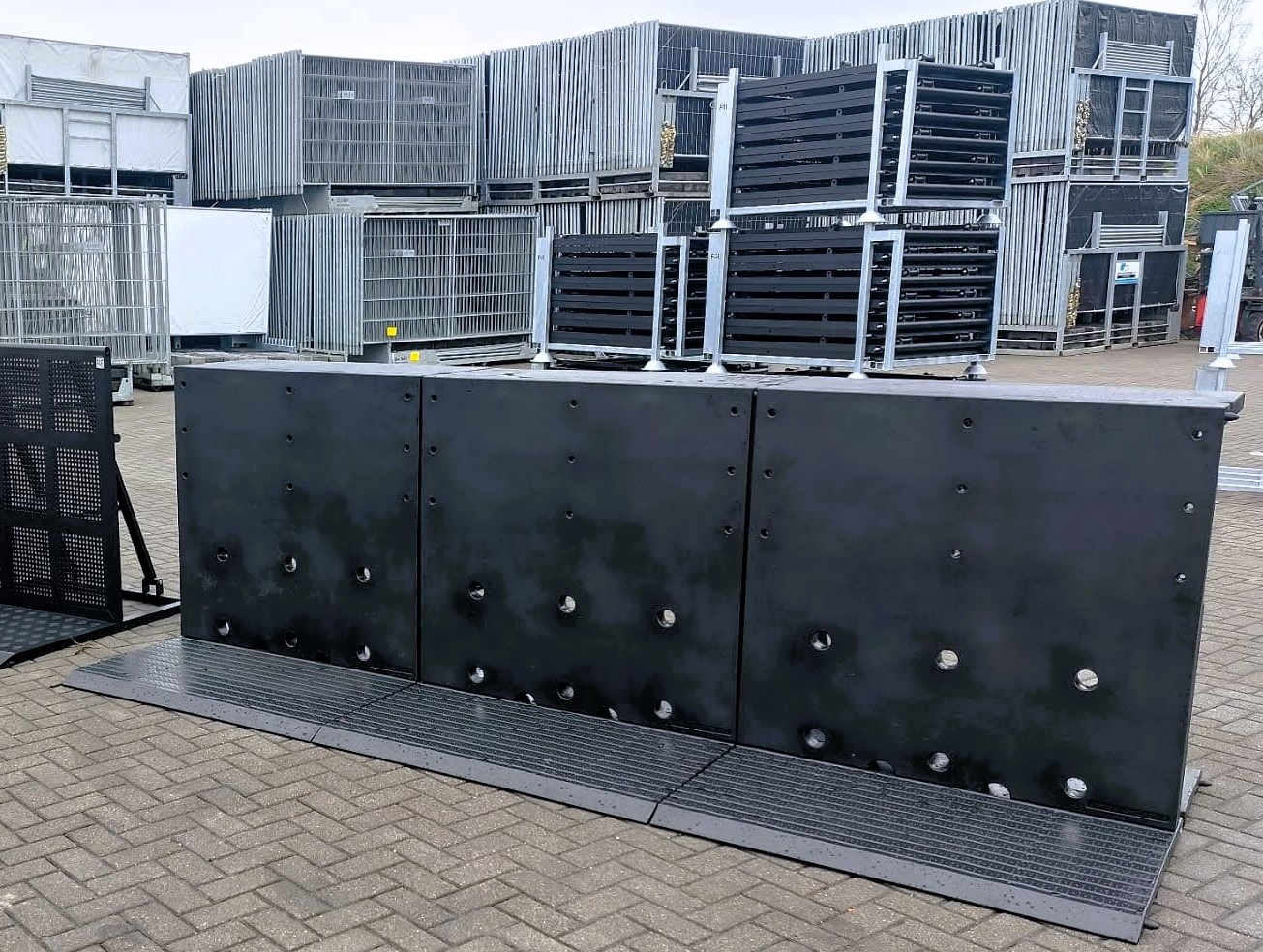 barbarrier-2 barbarrier