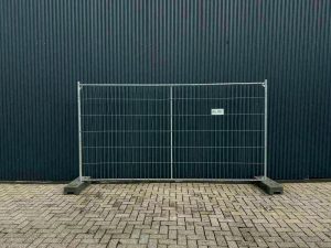 ongezeild bouwhek f4e