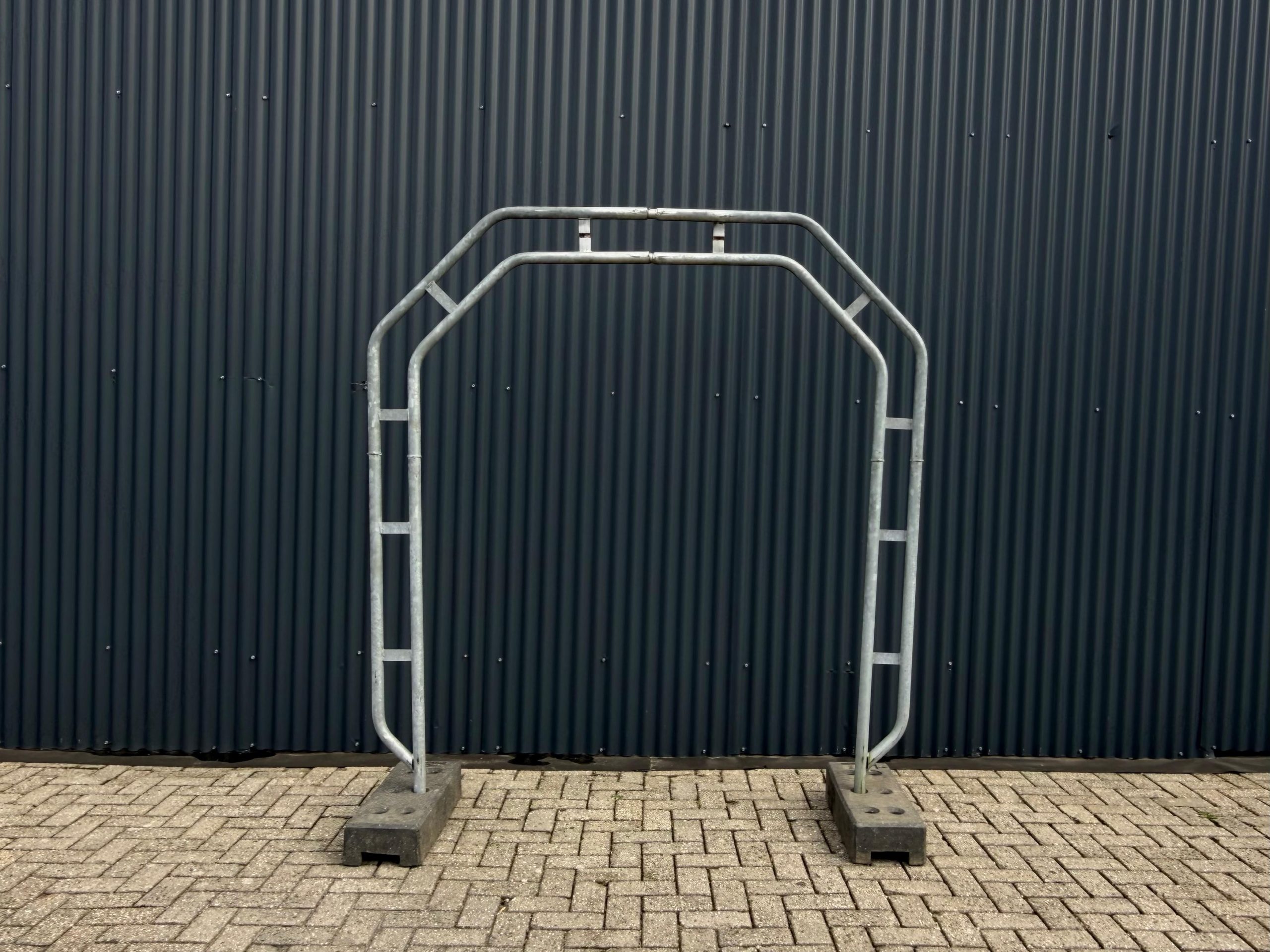 afstandhouder f4e